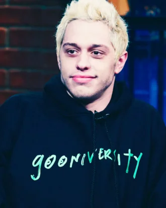 2-pete-davidson.w330.h412.jpg