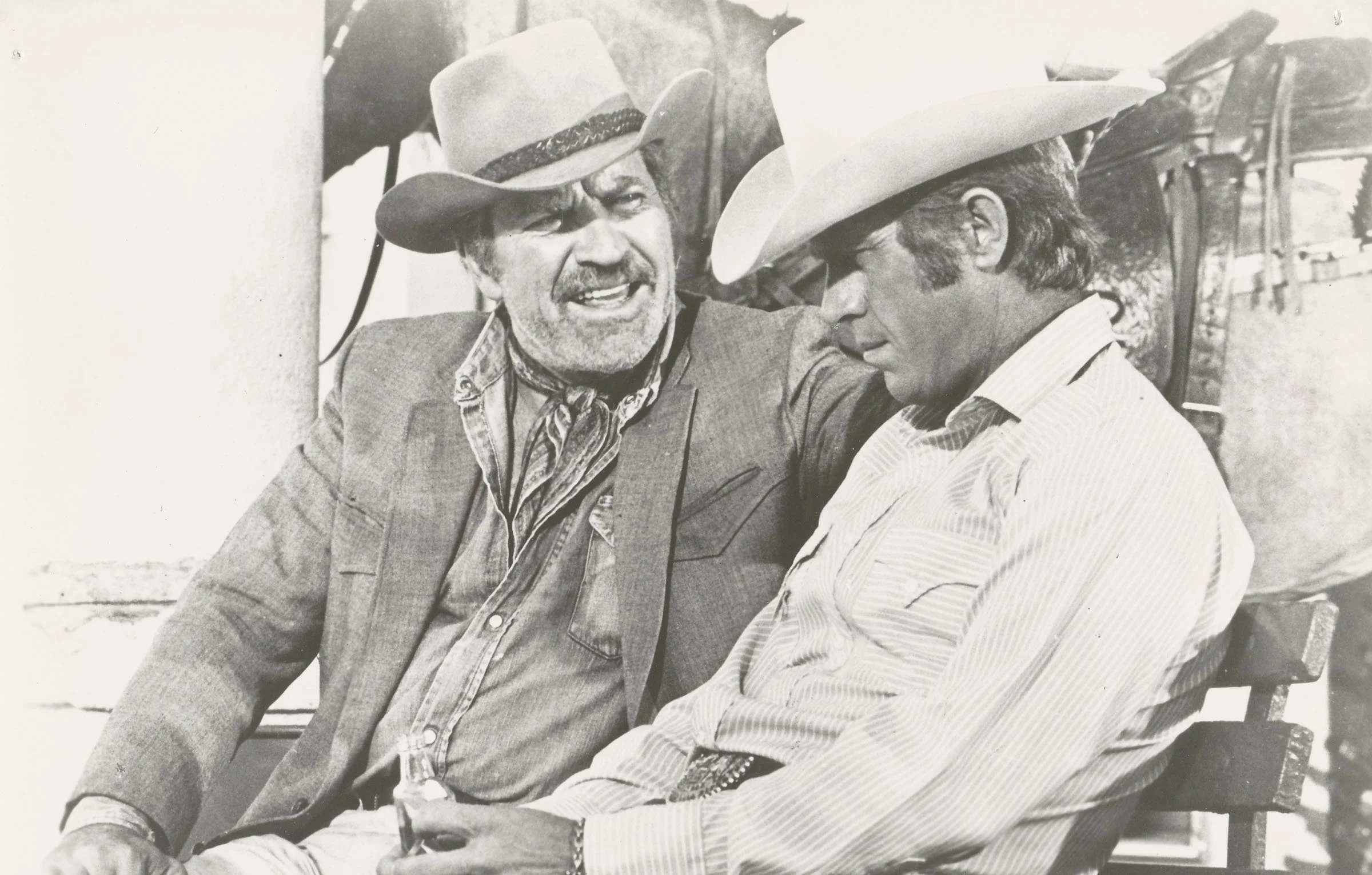 3_Preston_and_McQueen_at_Train_station_Mike_Siegel_collection_WEB.jpg