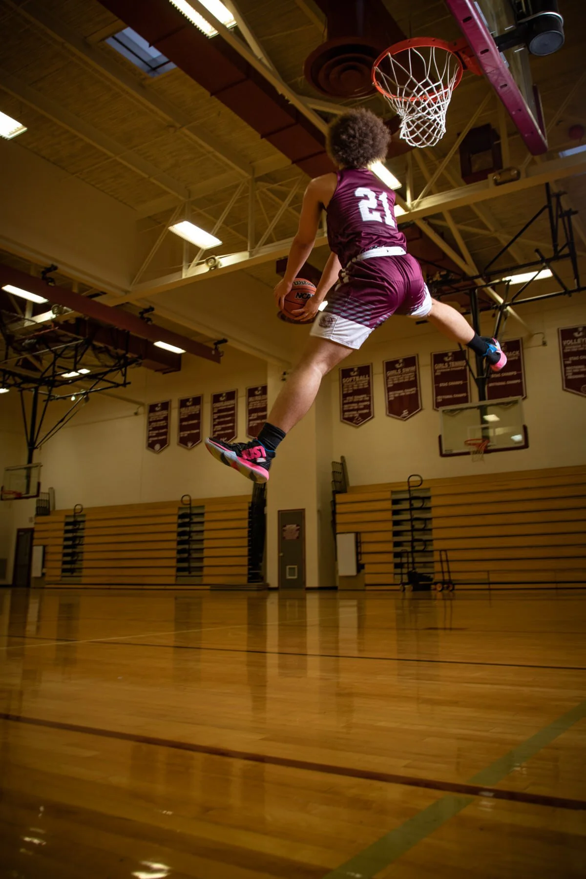 High flying Xavier and I had a great time on his senior shoot. I am not sure how many dunks we photographed that day but it was somewhere north of 40 for sure. This one shows clearly that he can fly. (Canon 5D Mk IV, 24-105 4.0L, 1/125 sec at F / 6.…