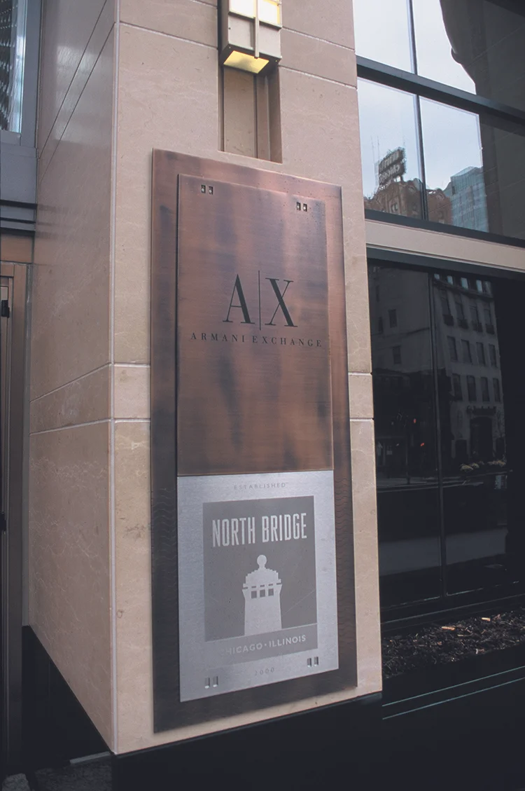 Ambrosini Design has provided comprehensive project branding, theming, signage/wayfinding programs for major retail developers locally, nationally and internationally. These clients include: General Growth Properties, Westfield Shopping Towns, Rouse Corporation, and Urban Retail Properties.