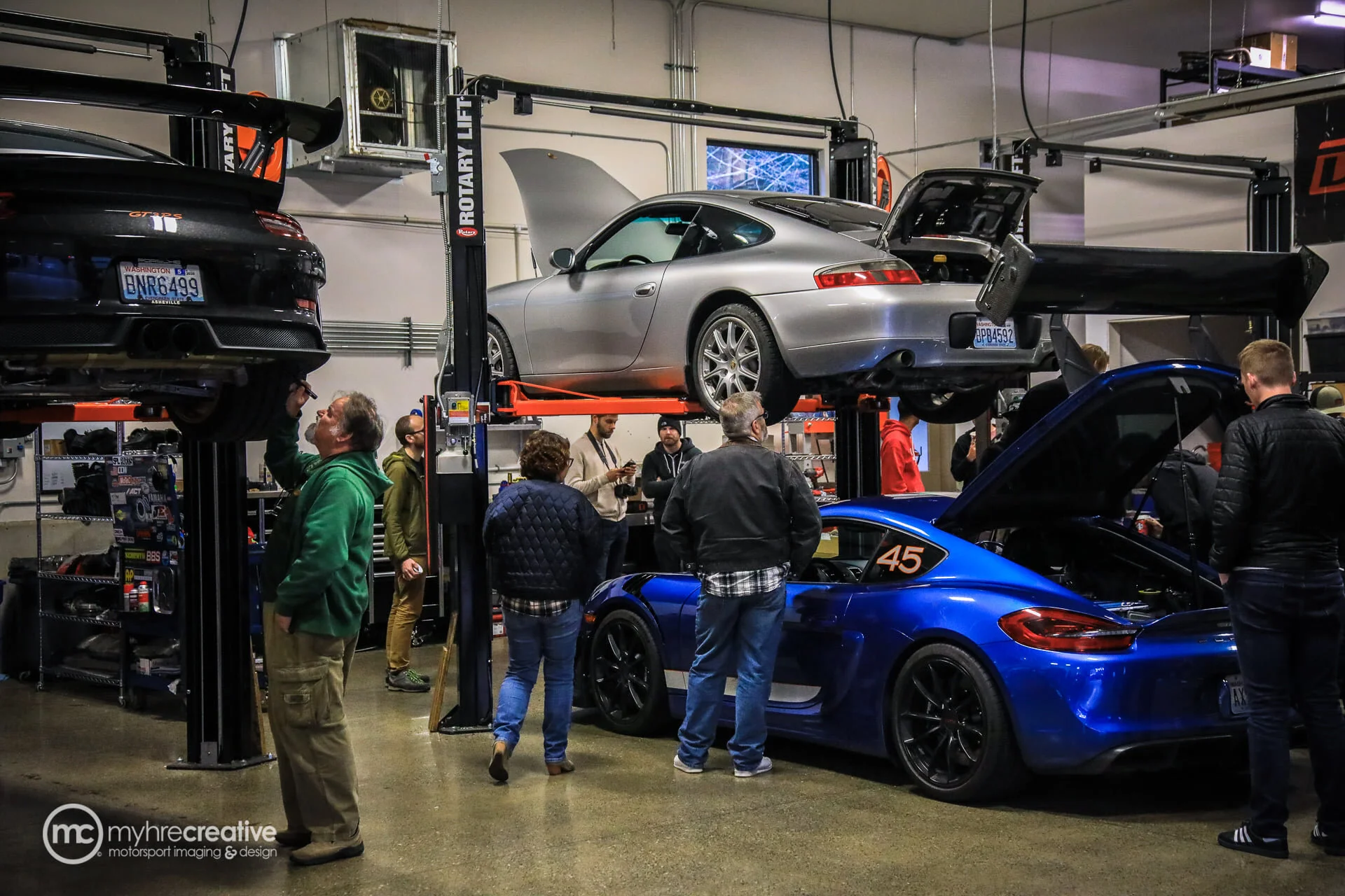 Avants Tech Session at Dundon Motorsports