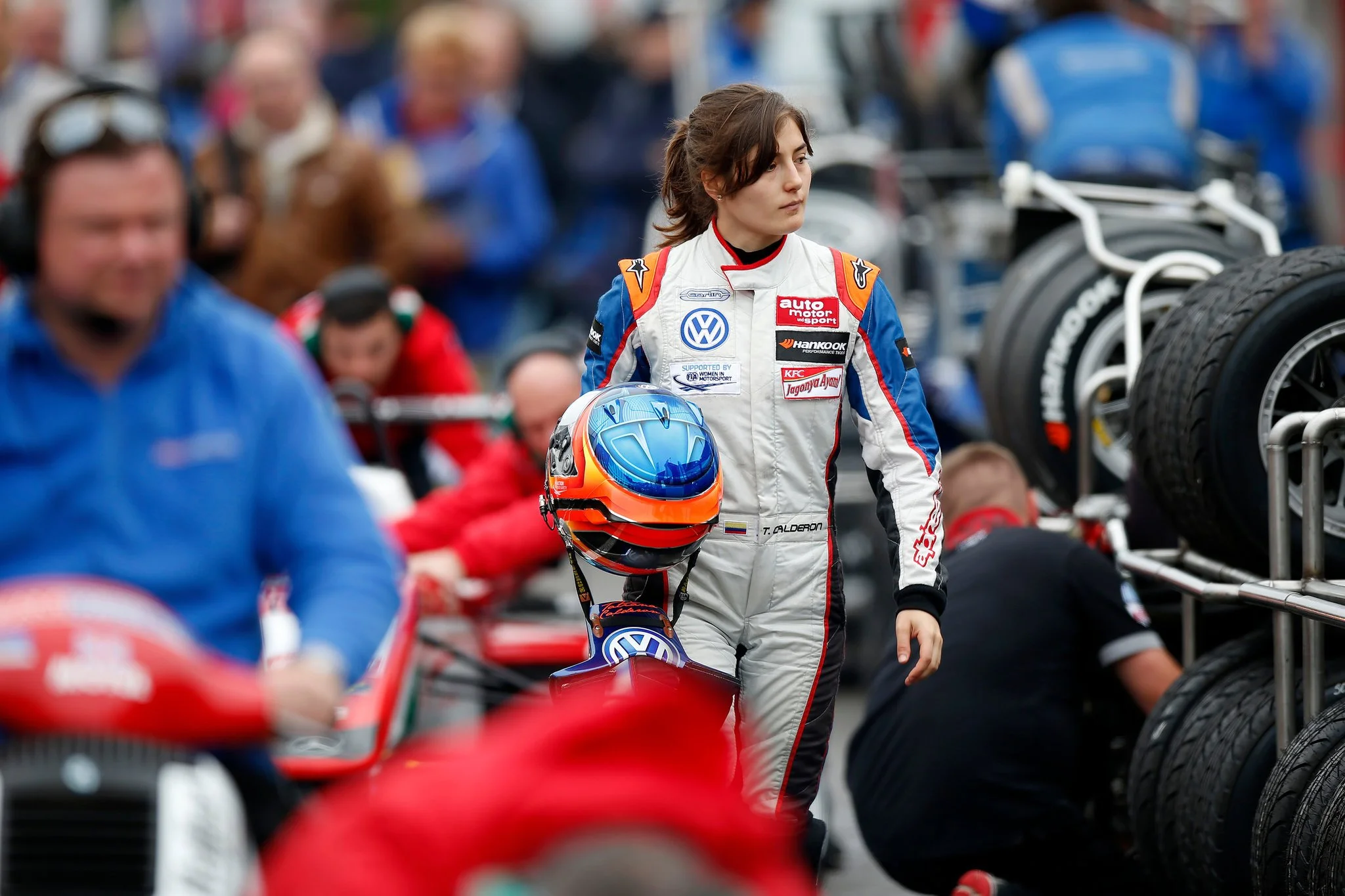 Avants Women - Inside the Formula E Paddock