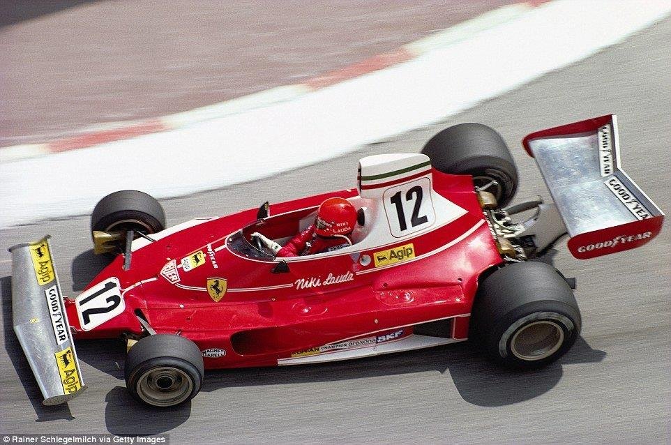 Lauda at Monaco 1975.jpg