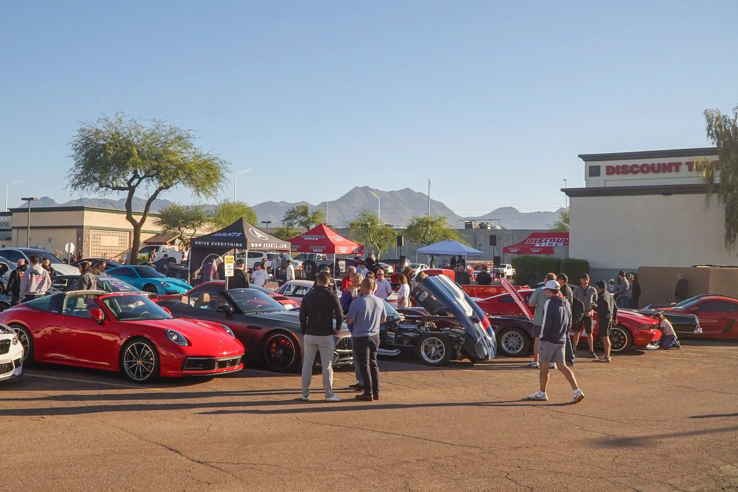 Avants - Kicking Tires w/ Discount Tire 