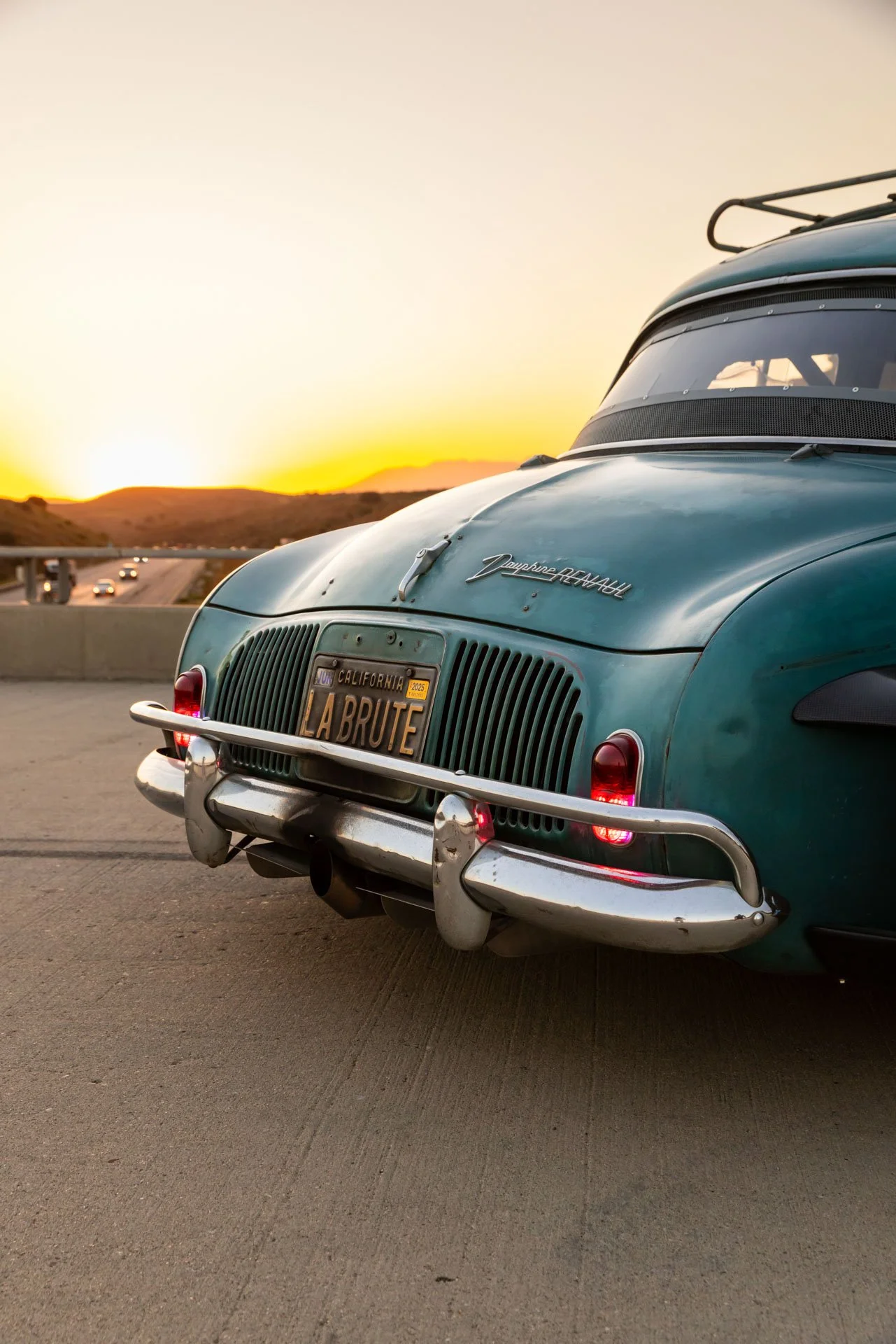 2024.6.26_JustinCashmore_RenaultDauphine-145.jpg
