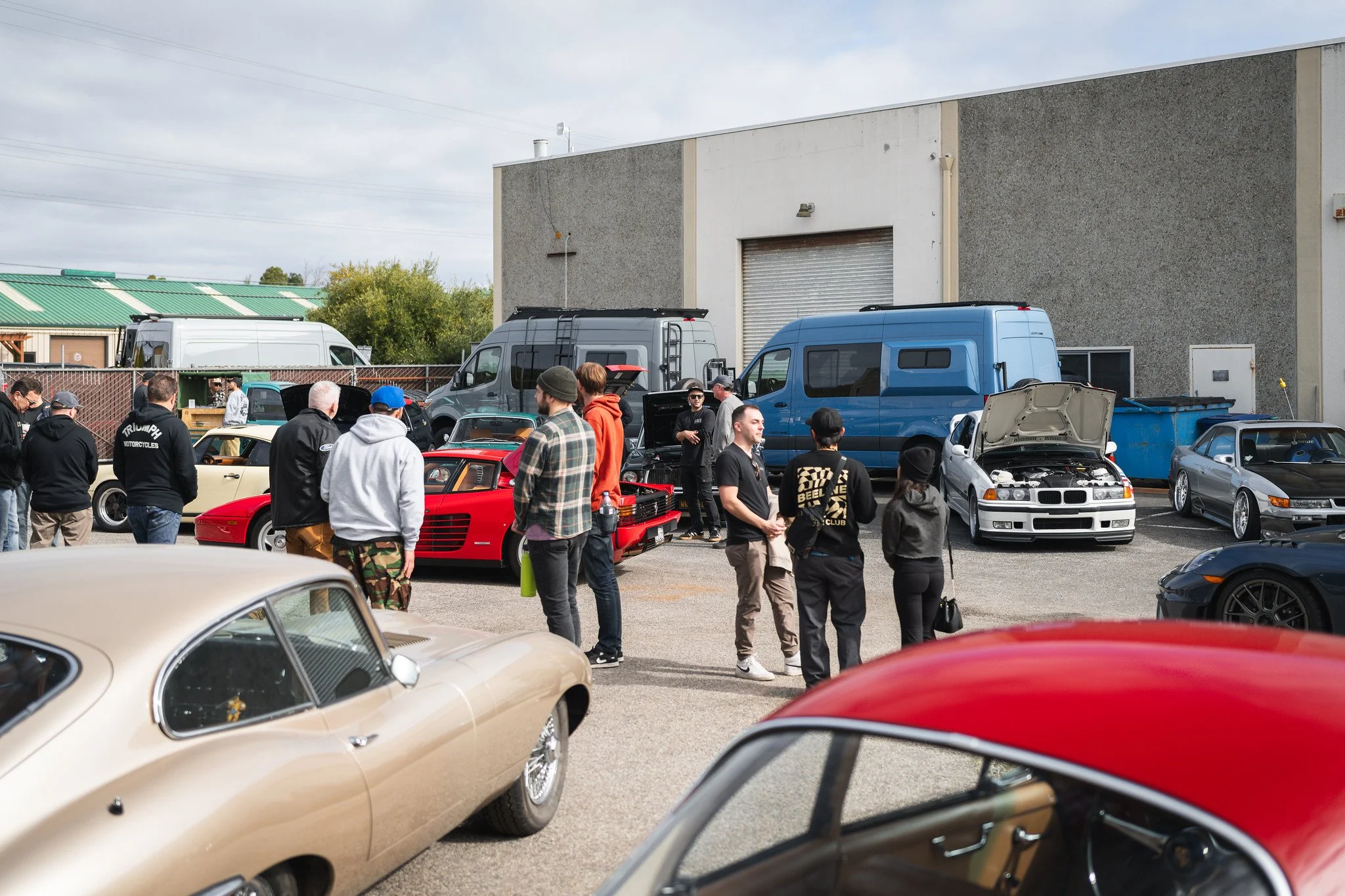 Garage Social w/ BEELINE European