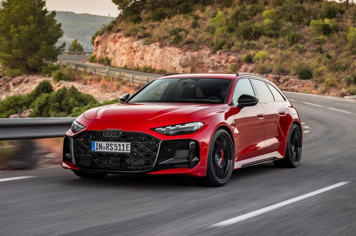 The new RS5 Avant looks great to us. 