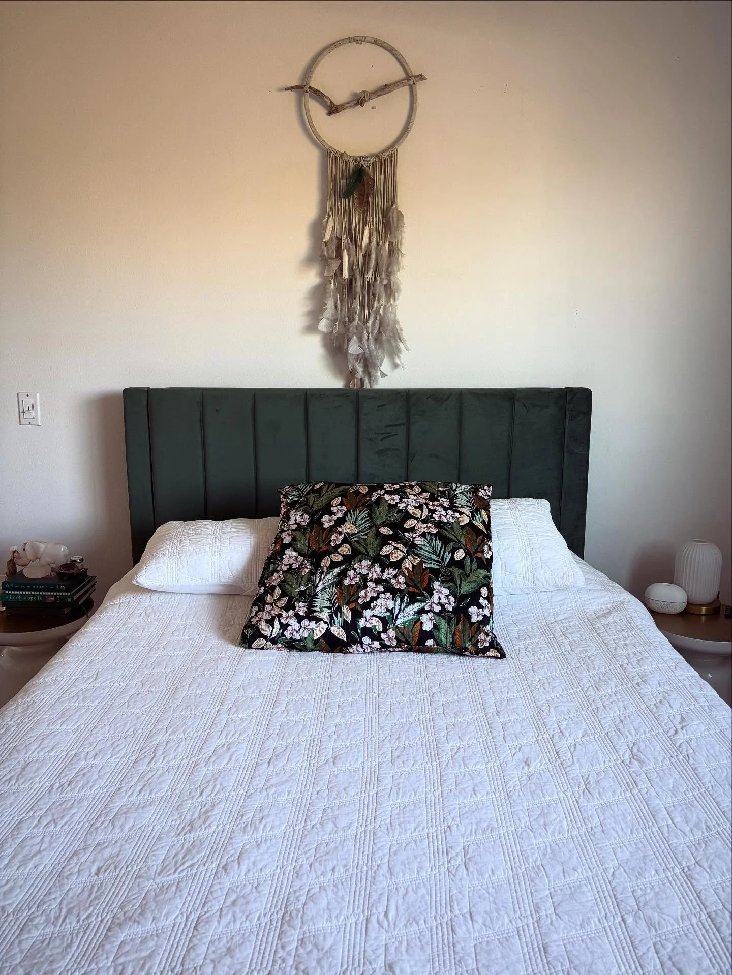 Dreamcatcher above 

#dreams #catch #dreamcatcher #wallhanging #wallart #art #handmade