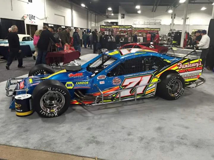 Asphalt Modifieds — DurAFlex Racing