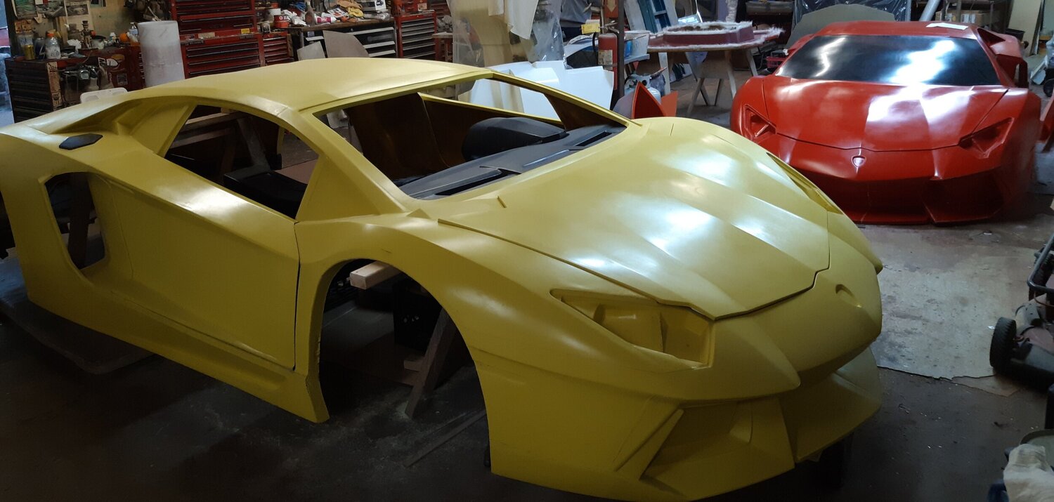 Lamborghini Replicas — Dur-A-Flex Racing