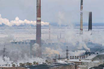 مجتمع ذوب در نوریلسک، سیبری غربی - بزرگترین منبع انتشار دی اکسید گوگرد در منطقه قطب شمال.  برنامه نظارت و ارزیابی قطب شمال، 2006