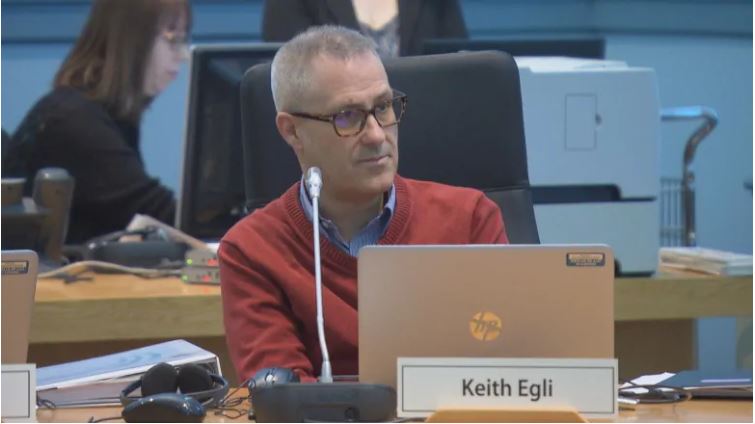 Keep climate change money flowing, environment committee urged