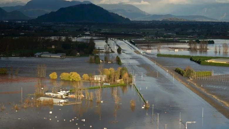 B.C. disaster drives home need for flood-resistant infrastructure across Canada, climate experts say