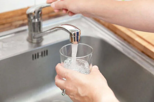 https://www.kelownacapnews.com/news/water-quality-advisory-for-kelownas-falcon-ridge-neighbourhood/