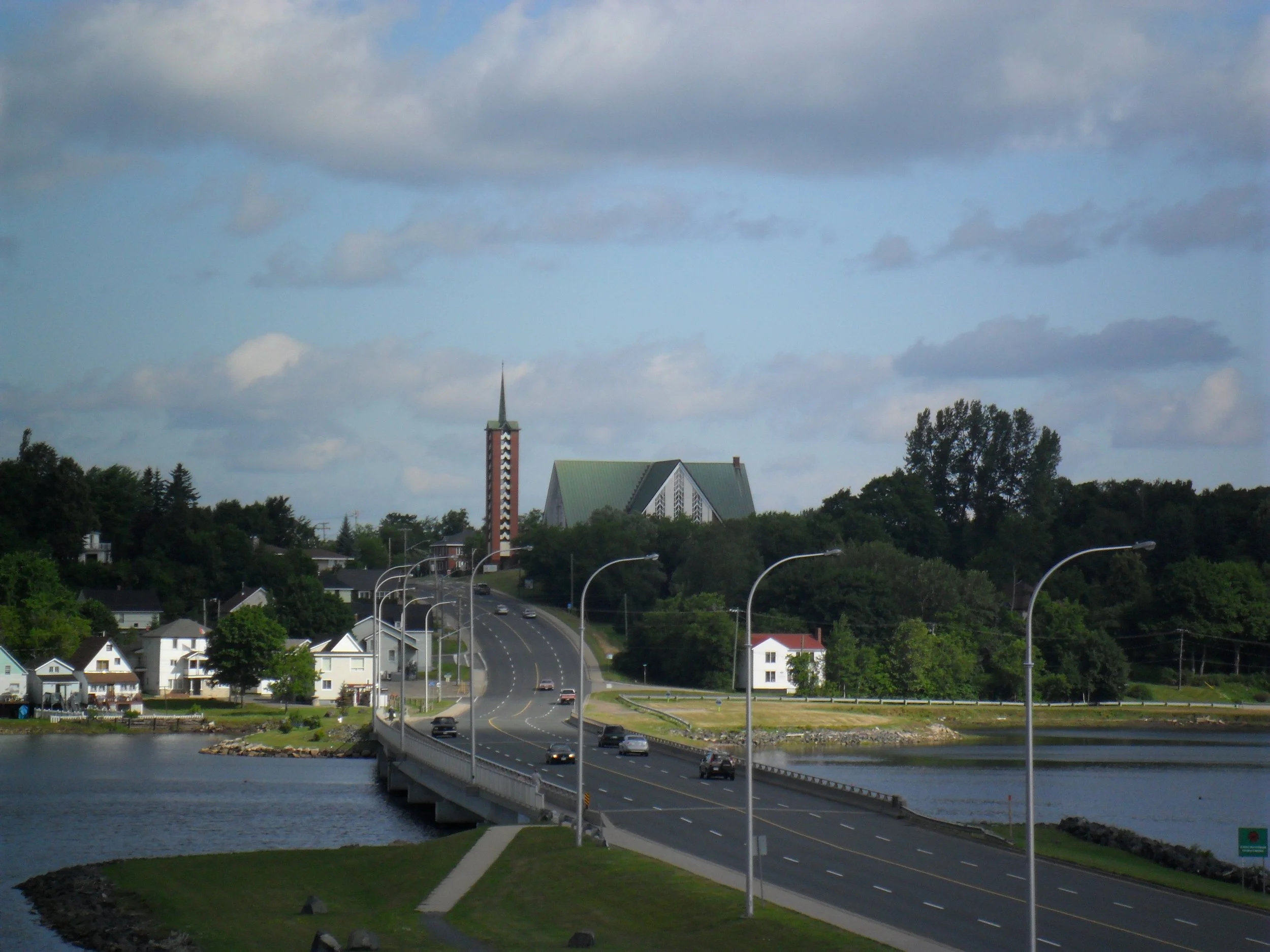 The governments of Canada and New Brunswick invest in improved water and wastewater infrastructure in Bathurst and Belle-Baie