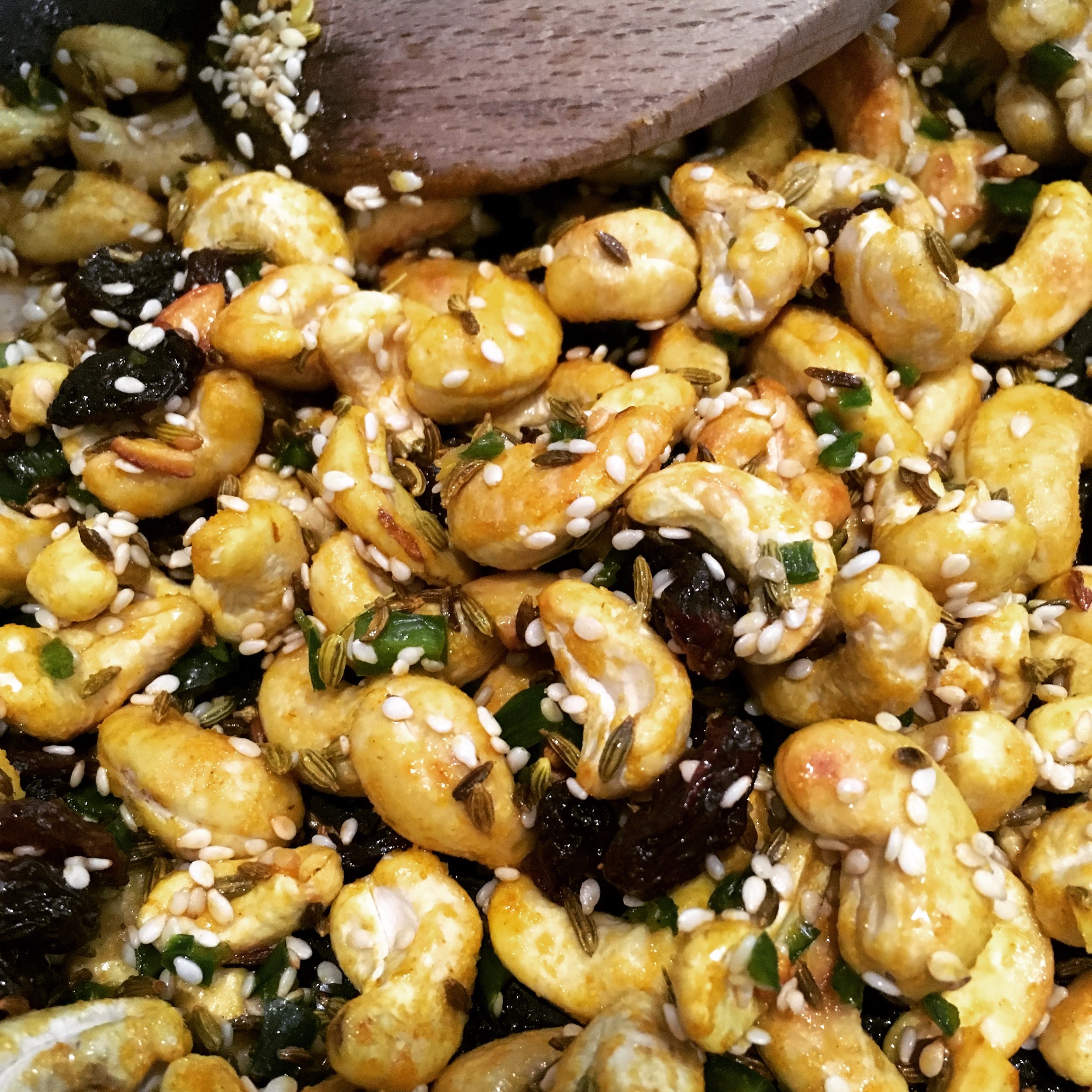 cashew nut nibbles.jpeg