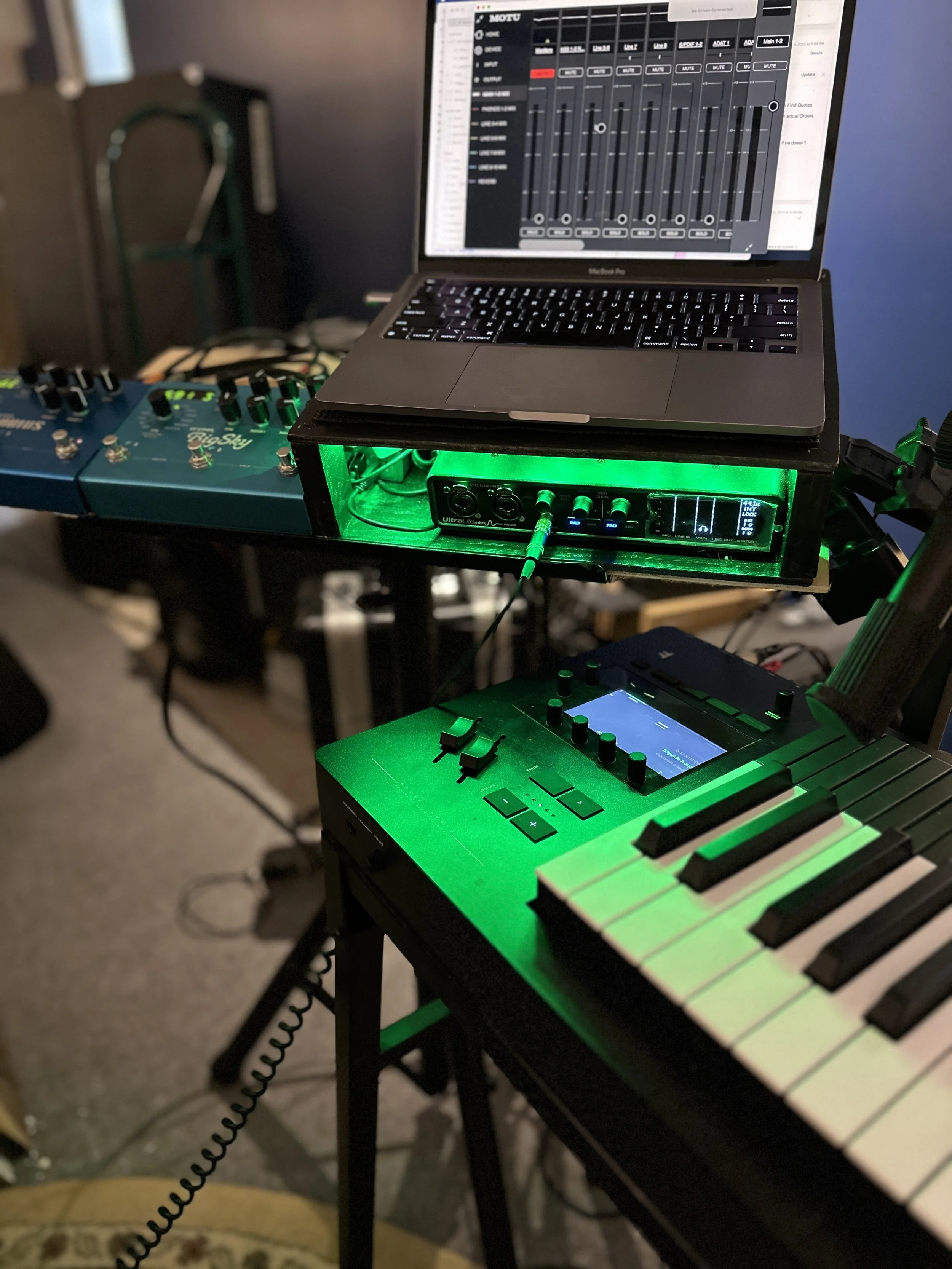 Building The Ultimate Keyboard Utility Rig: A Free Guide