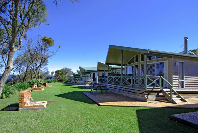cabins1.jpg