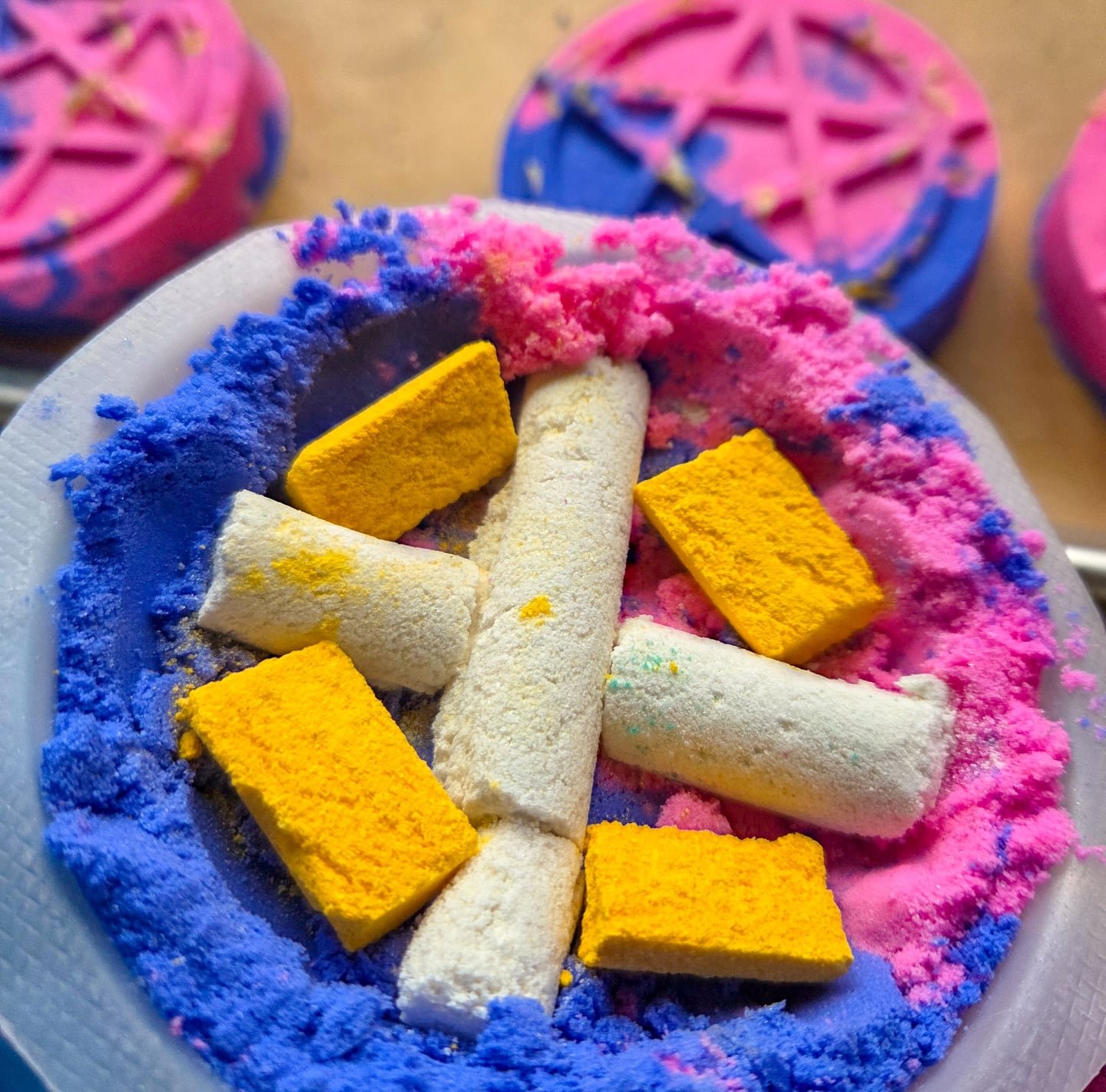 Just over here making hexes and shizz...

Shop the new MINI release this Saturday, 12 Noon MST!

#resist #witchy #selfcare