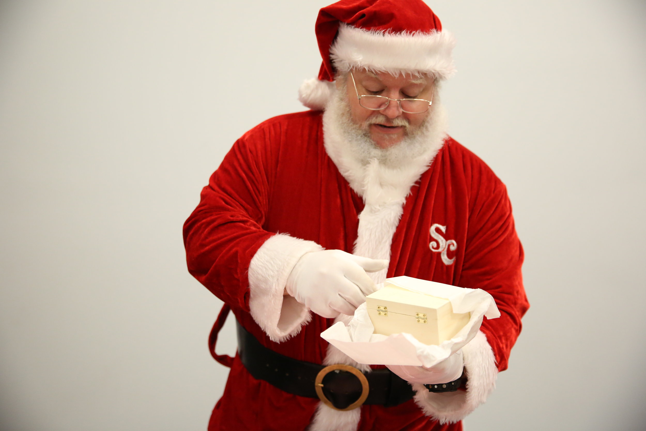 2018KHICookieswithSanta09_bh.JPG