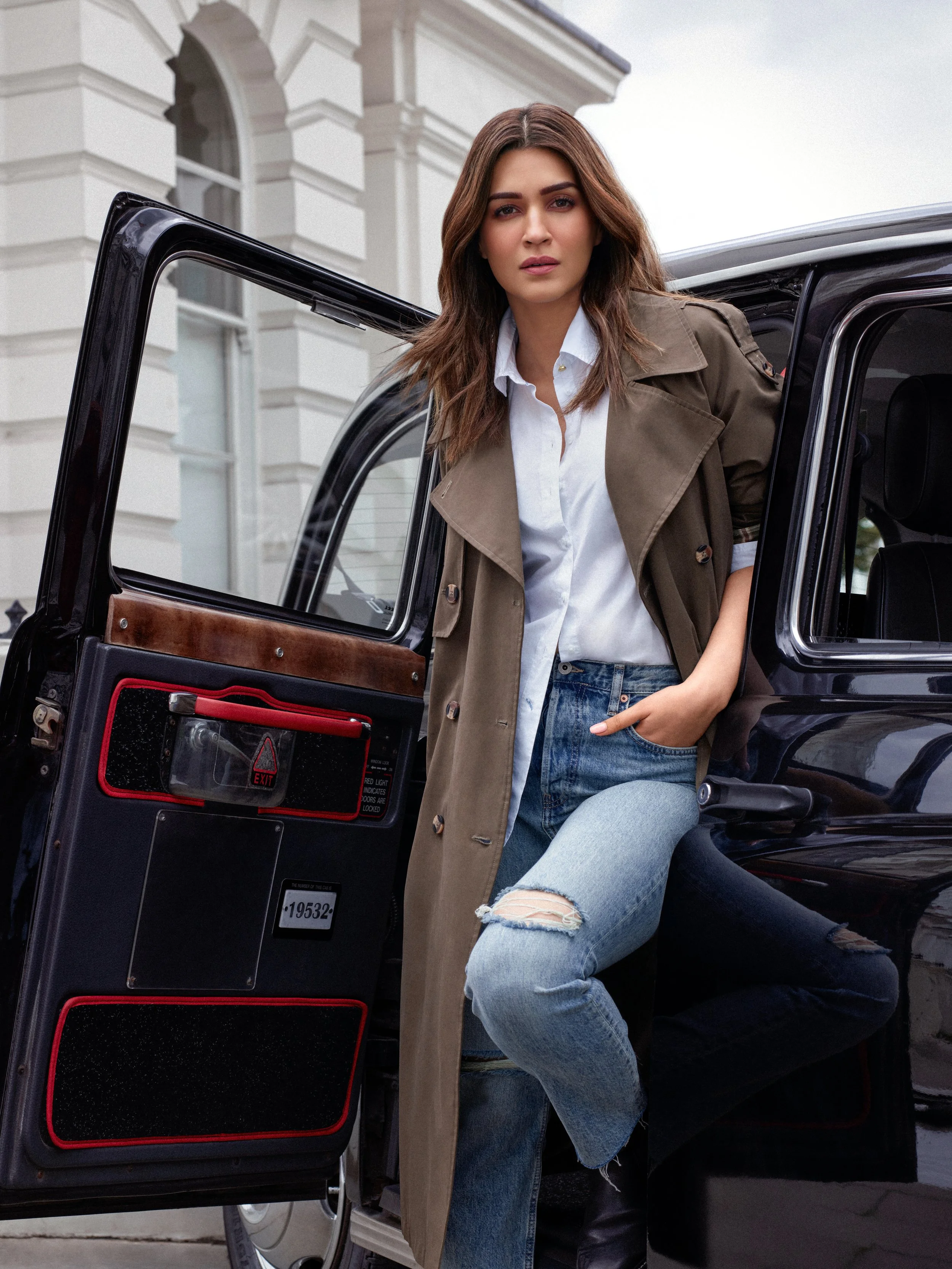 PJL_AW24_DENIM_SH13_1012_sRGB_300.jpg