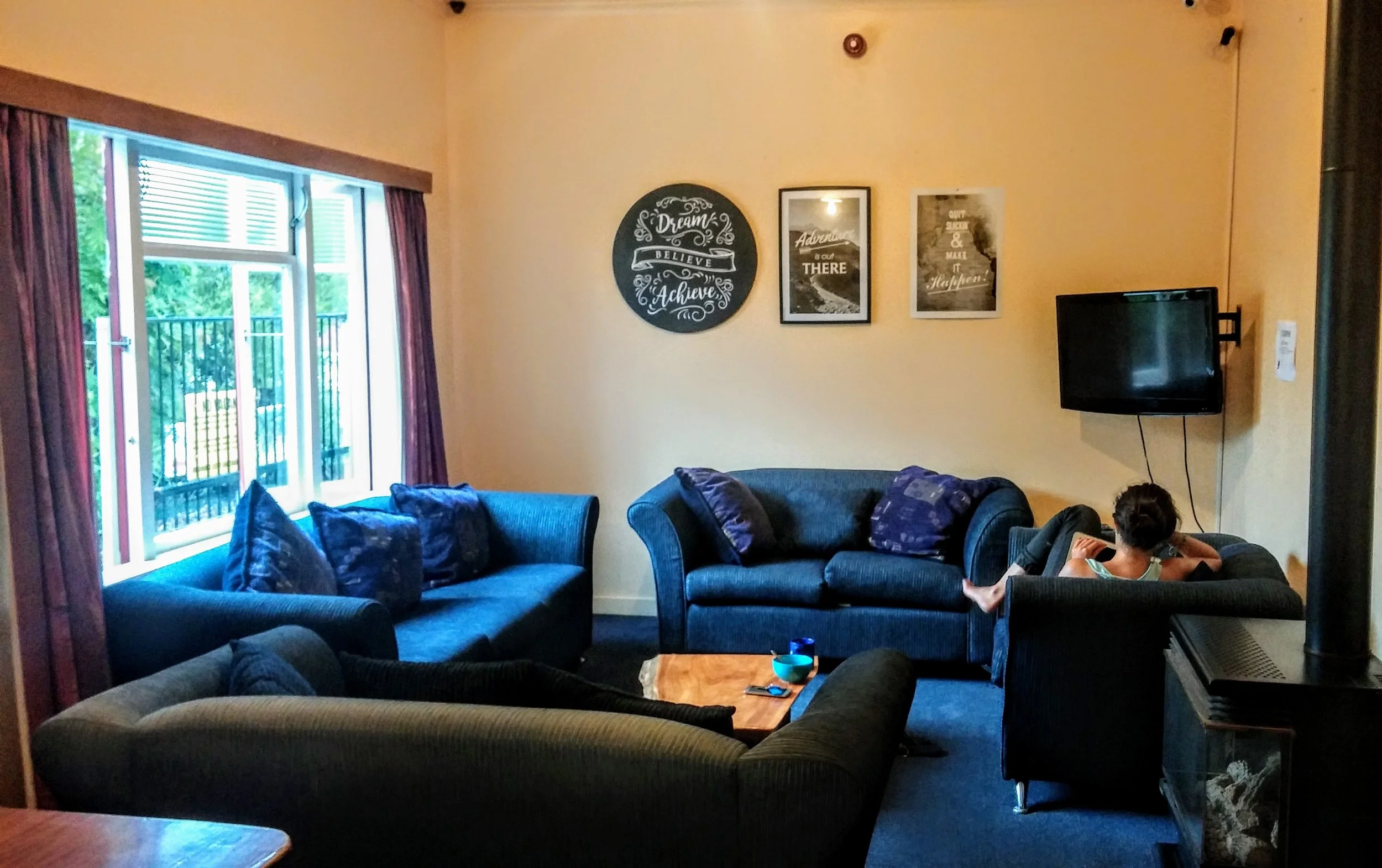 the lounge at Laughing Kiwi