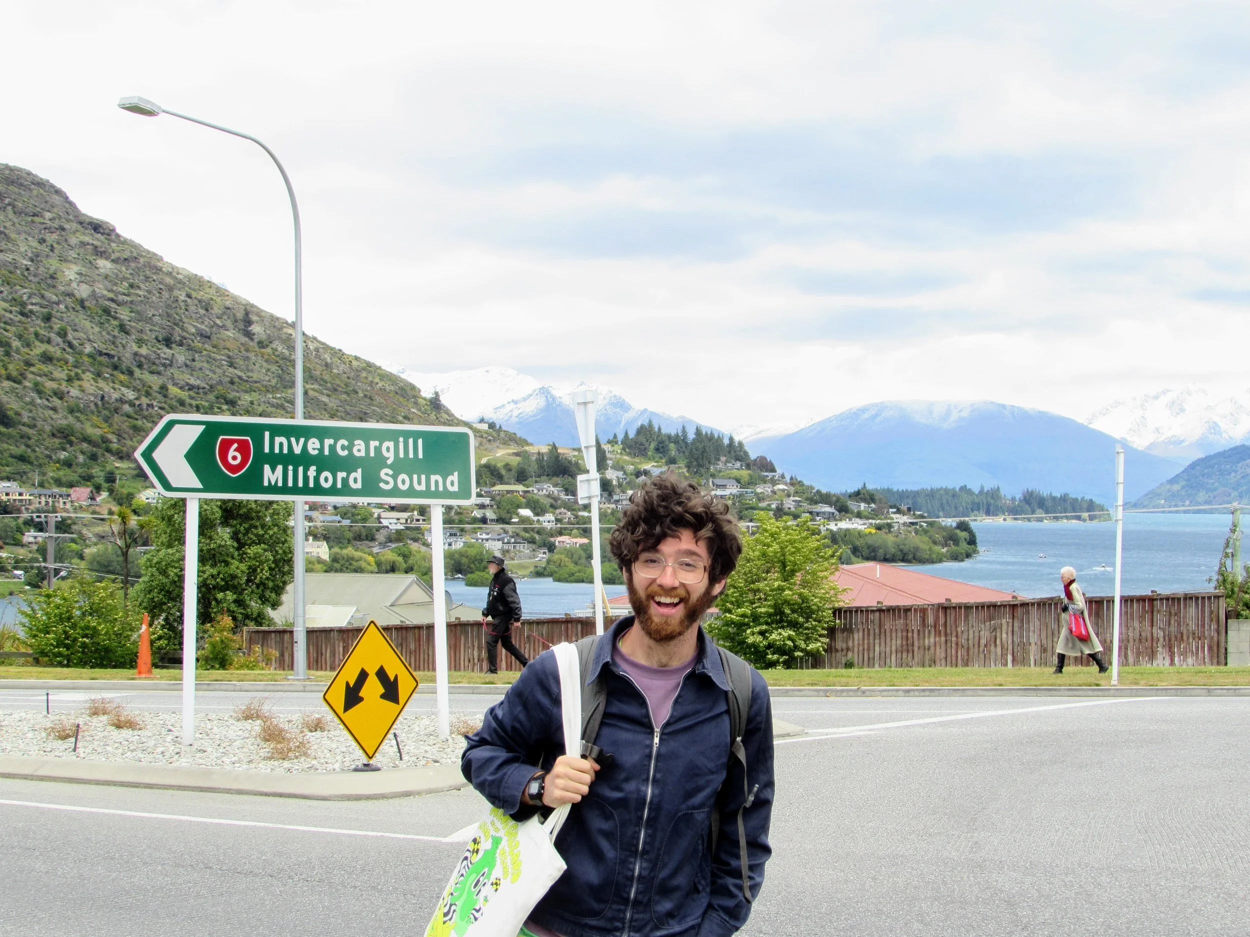 Emmett waiting for a ride from Queenstown to Invercargill, NZ.