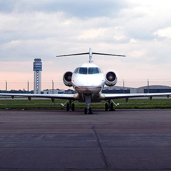 air charter.jpg