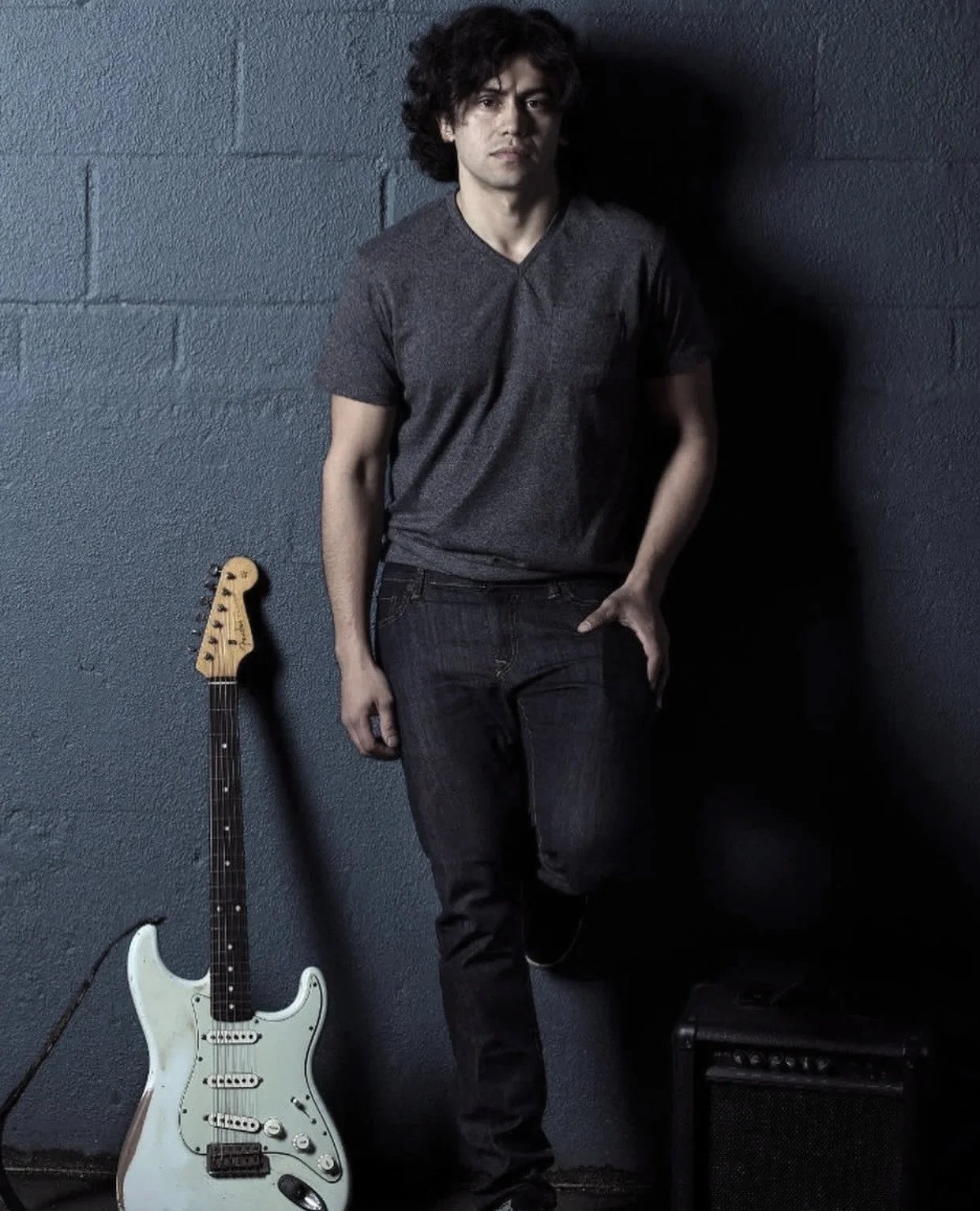 POETRY PRESENTS: THE MIKE MACHADO TRIO
