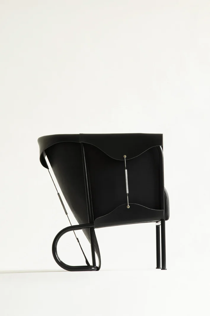 On display 'The Club Chair'. Produced & Designed by Glen Baghurst Photo: Gustaf Johansson & Oscar Wettersten