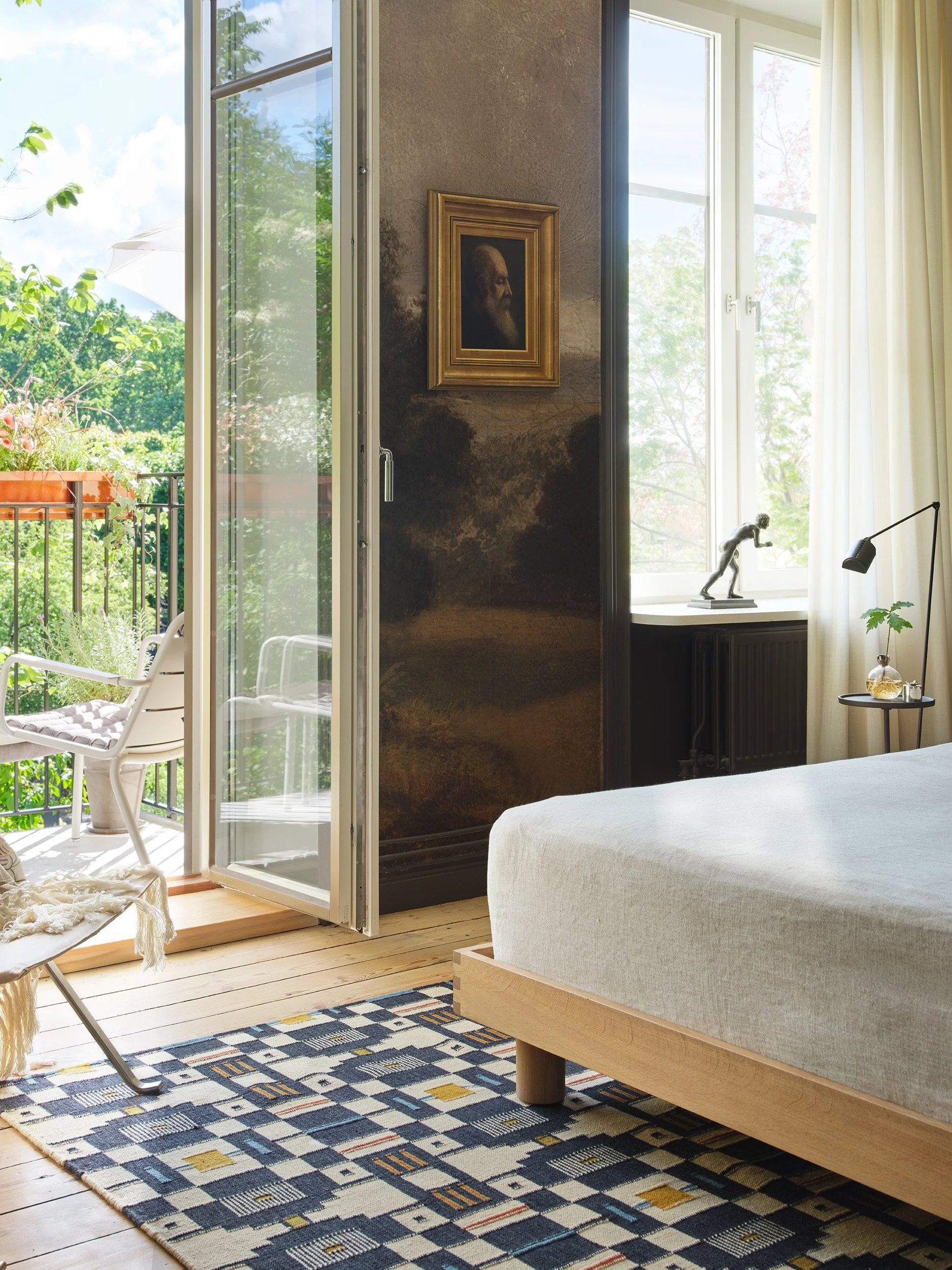 antic residence / sköna hem cover story