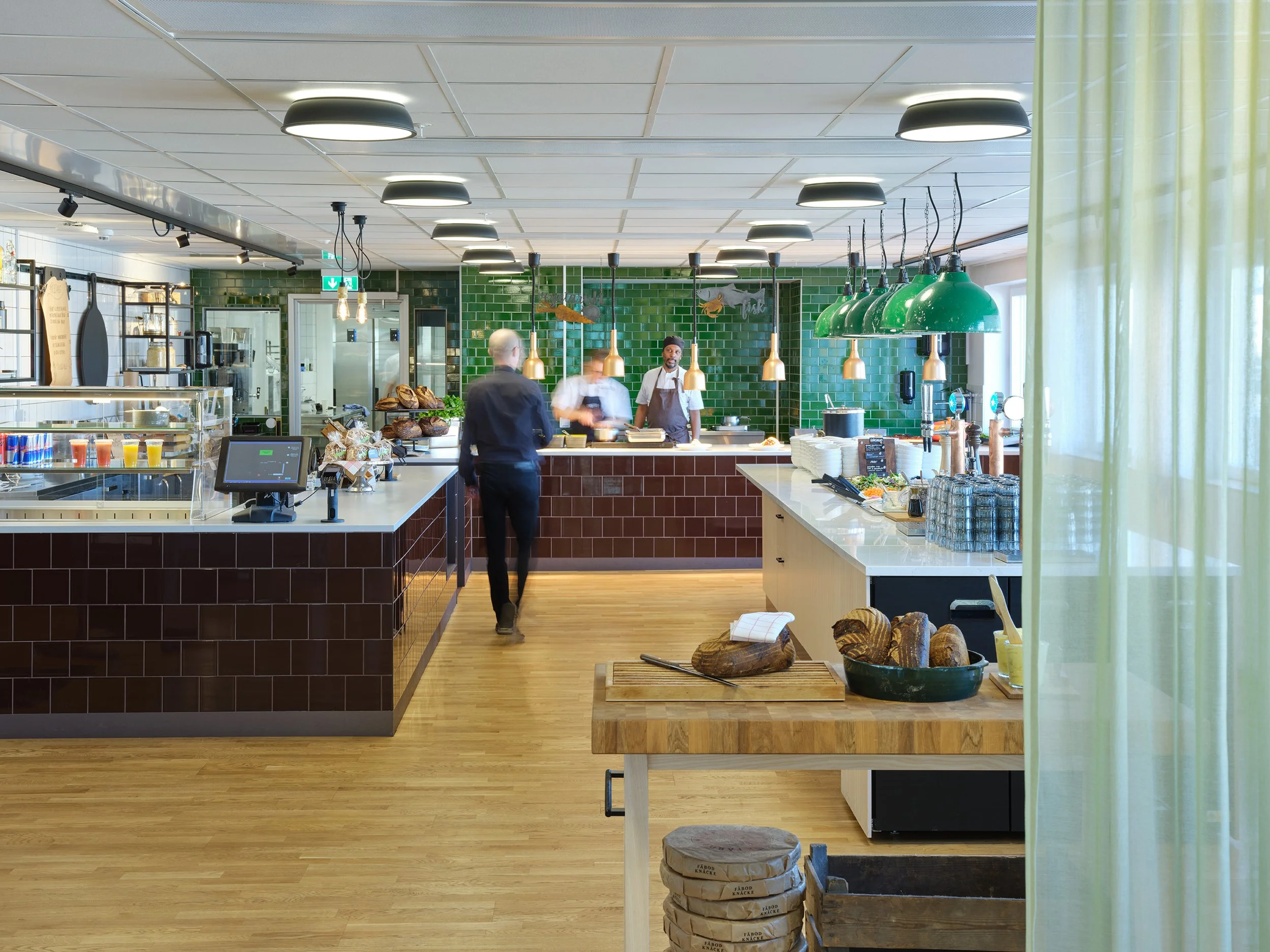 martin@servera / tea