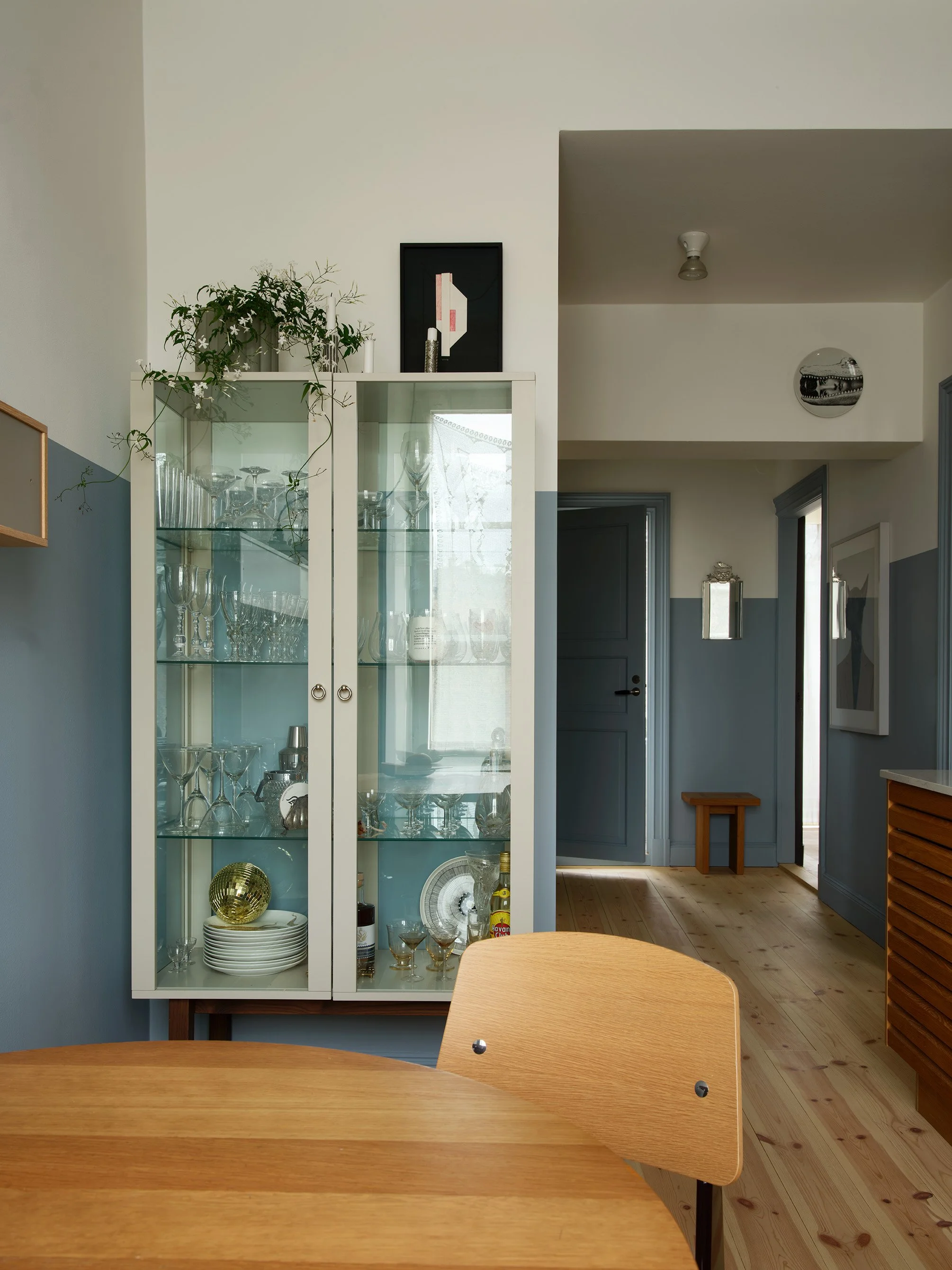 antic residence / sköna hem cover story