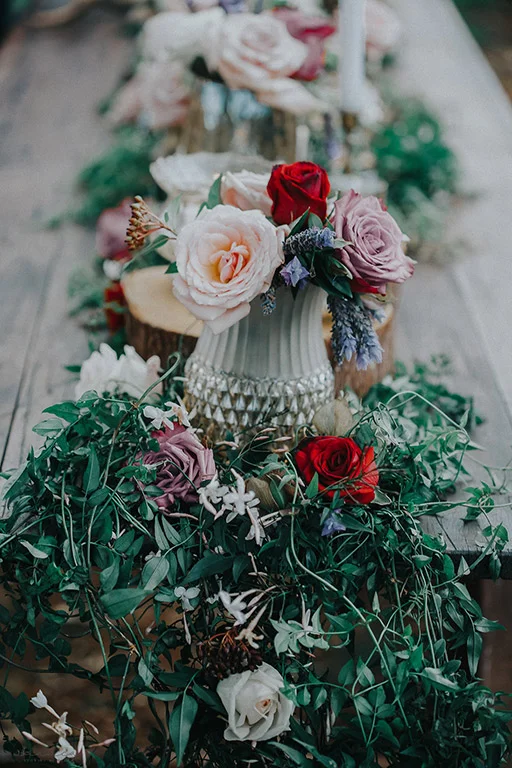 rustic-table-flowers-wedding-moody-auckland-gold.jpg