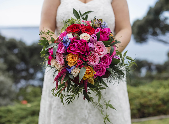 [تصویر:  bright-bouquet-wedding-flowers-colourful-auckland.jpg]