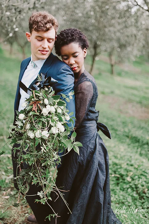 green-wild-foliage-bouquet-wedding-flowers-auckland.jpg