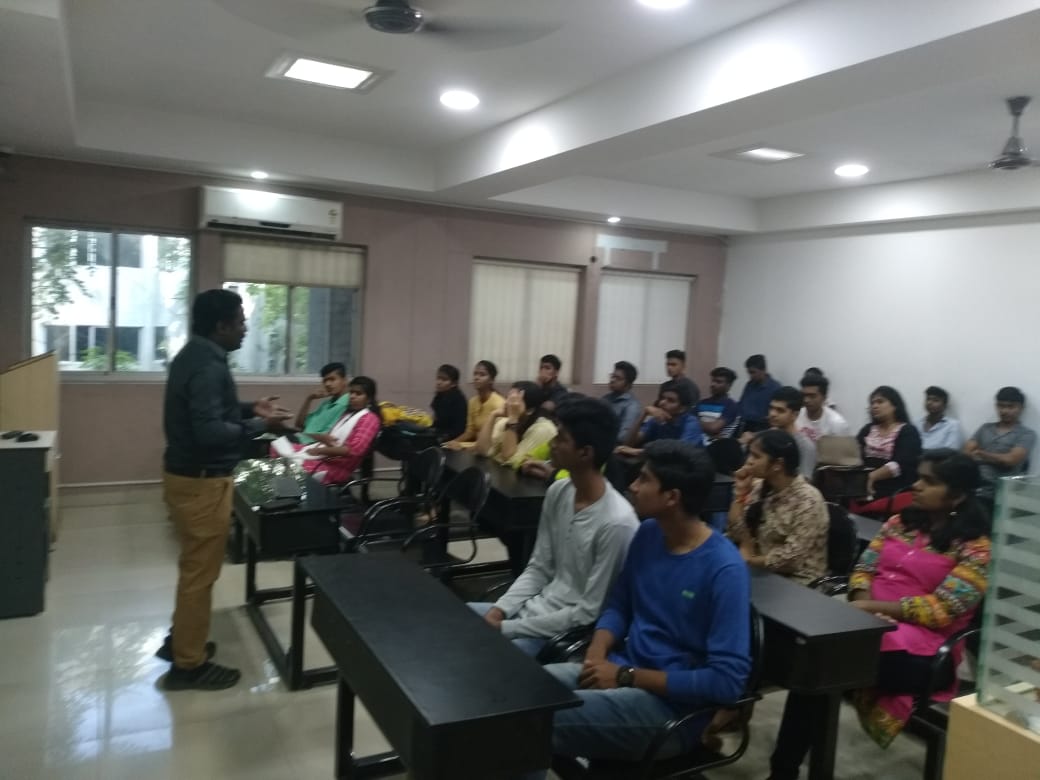 Special Lecture 1.jpeg