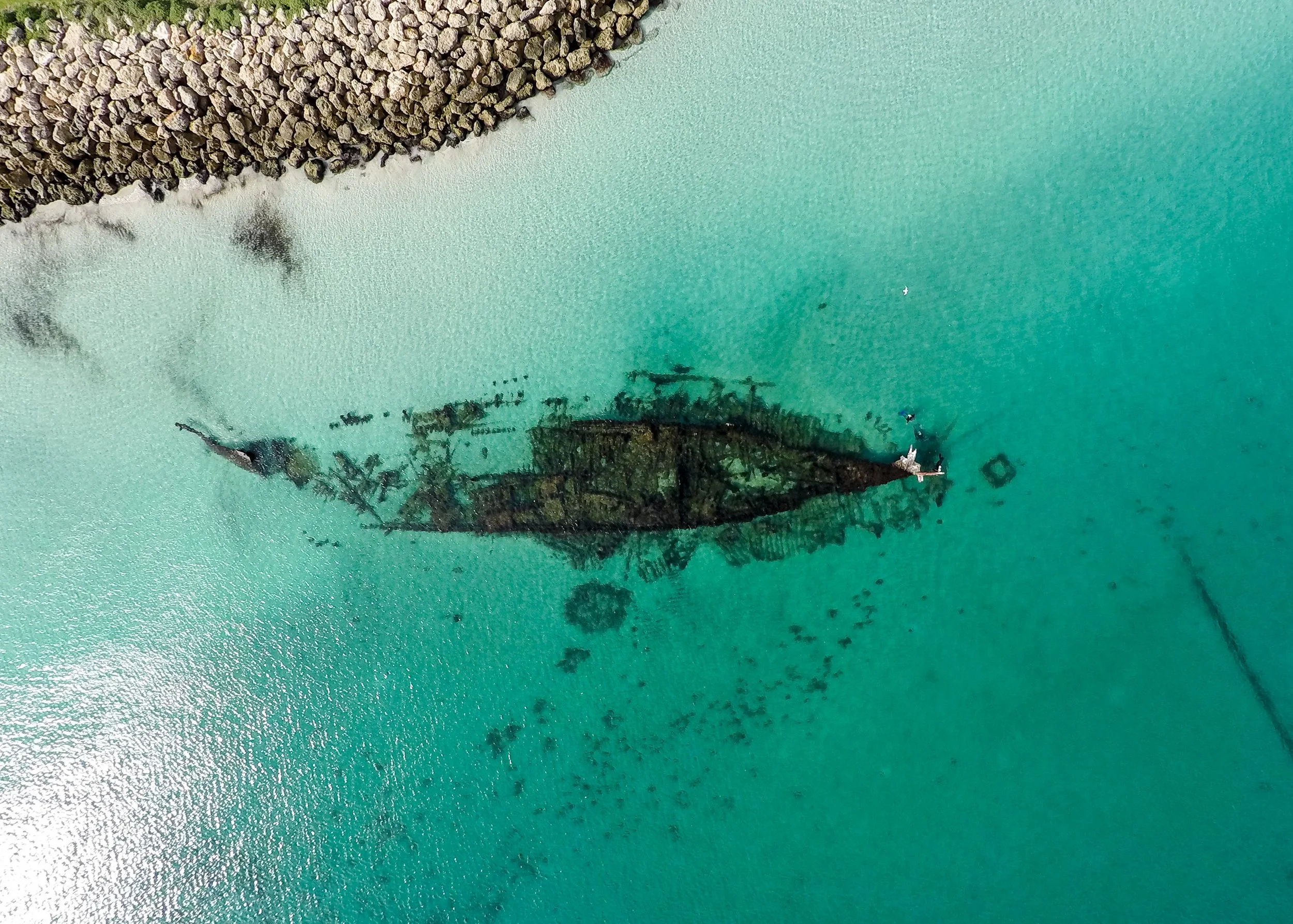 Bosske_Omeo_wreck.jpg