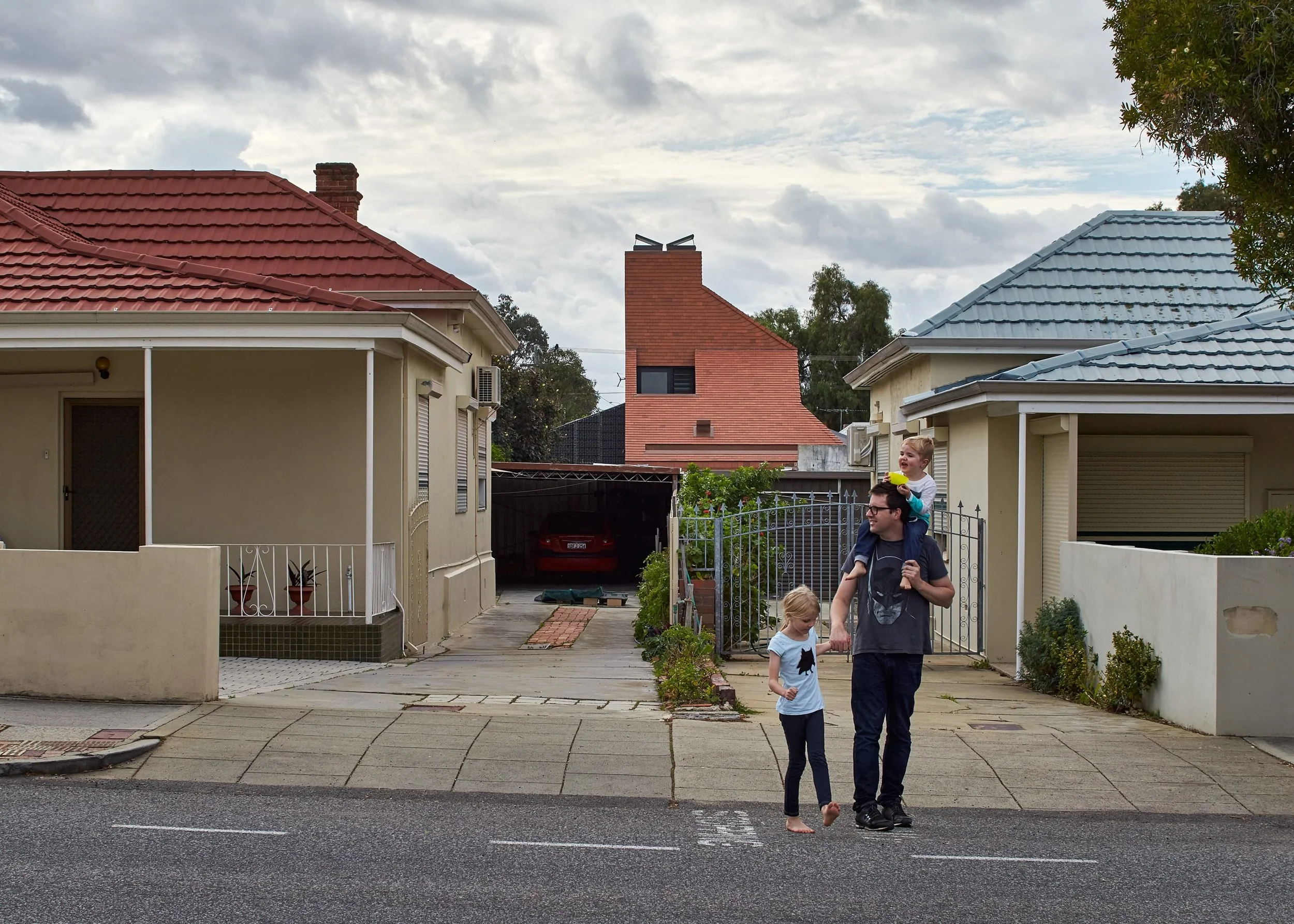 Bosske_Camino_House_BackStreet.jpg
