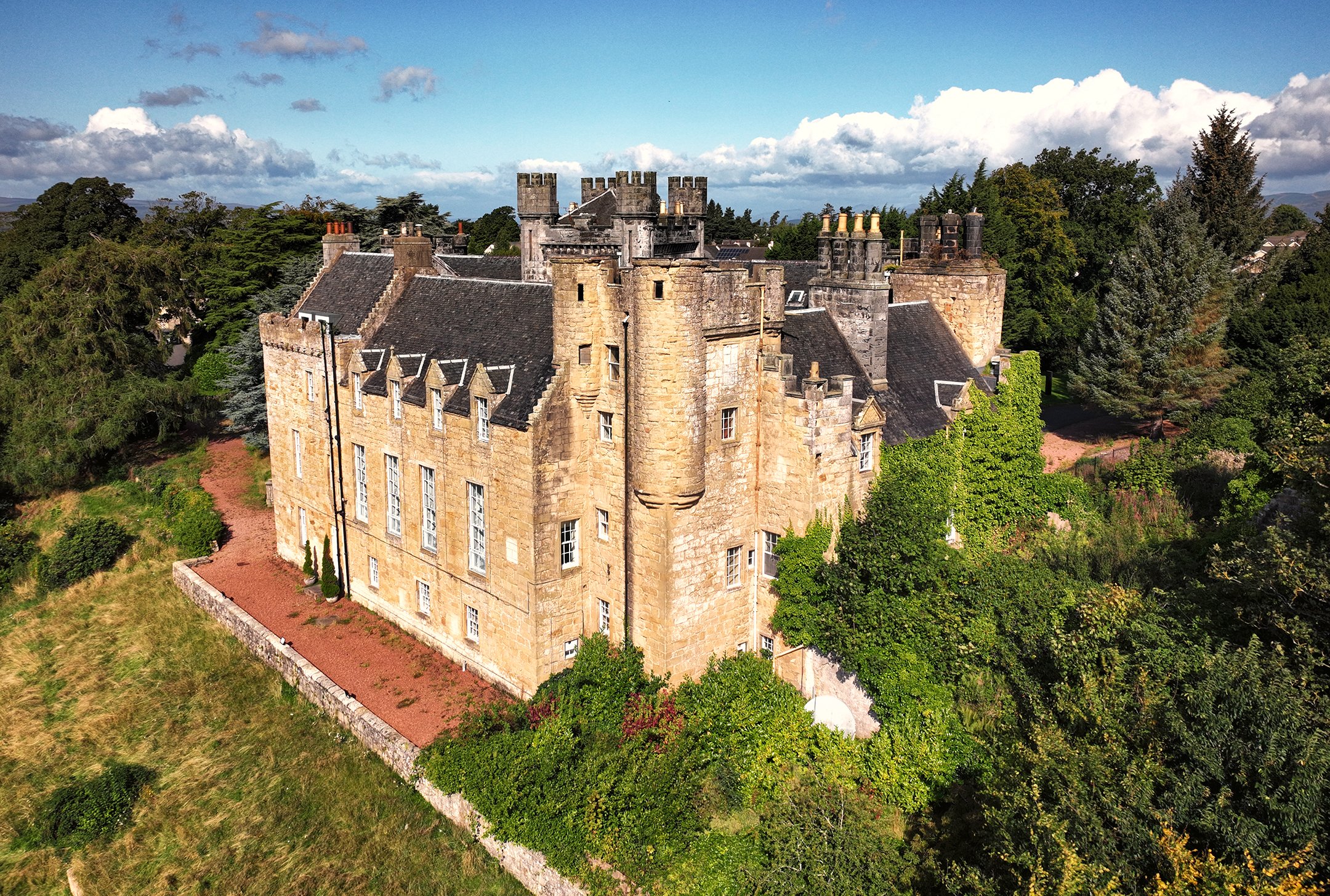 Airth Castle, Kincardine