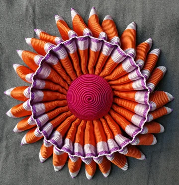 12cm_Orange_magenta_stripes.jpg