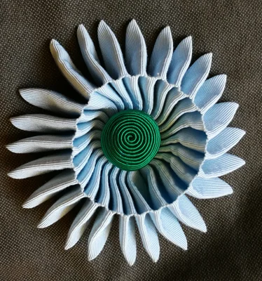 12cm_lightblue_green.jpg