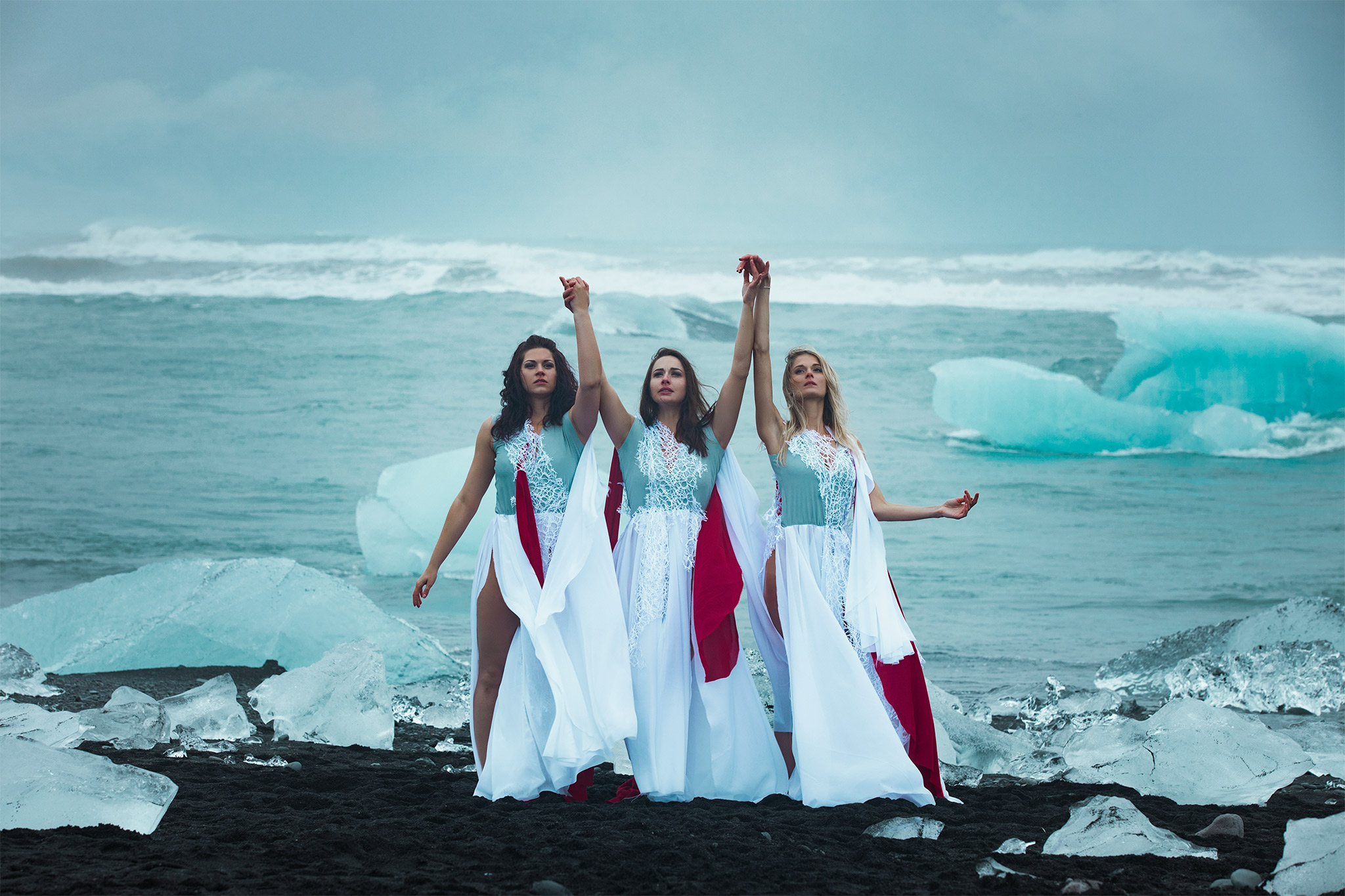 Grace-Almera-Iceland-Free-Spirit-Team-melting-glaciers.jpg