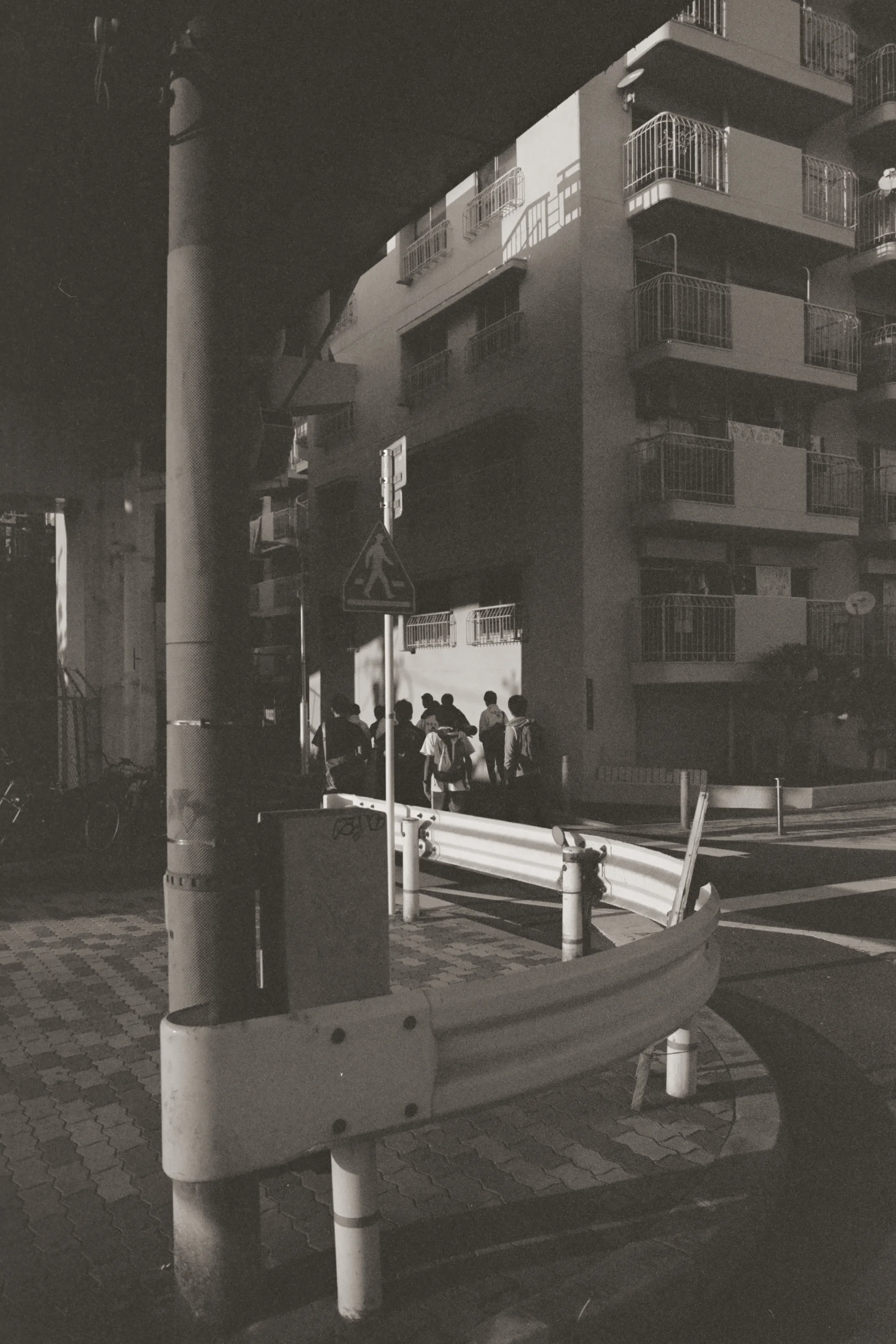 AA008.jpg
