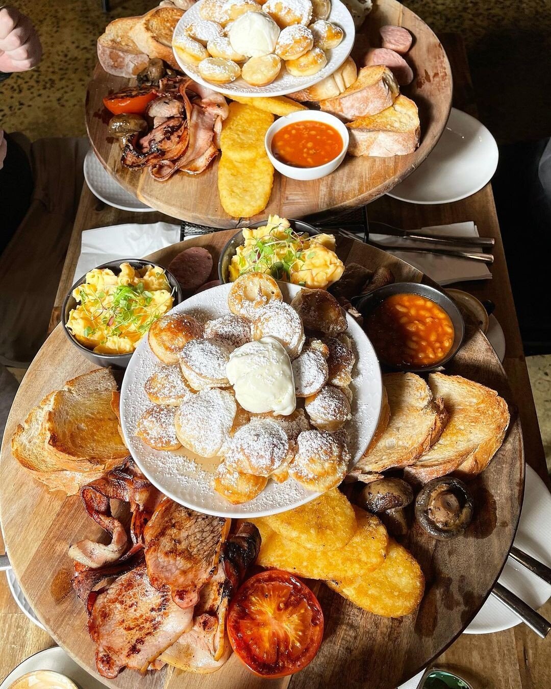 😍 Two platters are better than one!
Repost: @kentjuanresquir 
The perfect brunch I reckon 😝 @thevillagedoorgeelong
#thevillagedoorgeelong #thevillagedoor #geelong #cafegeelong #platter