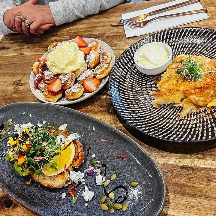 ✅ Dutch Pancakes 
✅ Avo Toast
✅ Burek
We've got it! Come join us for these delicious dishes and more at 156 Pakington Street, Geelong West 🚪
.
📸 Photo credit: Thank you @nat_mods for sharing

#thevillagedoorcafe #thevillagedoorgeelong #thevillagedo