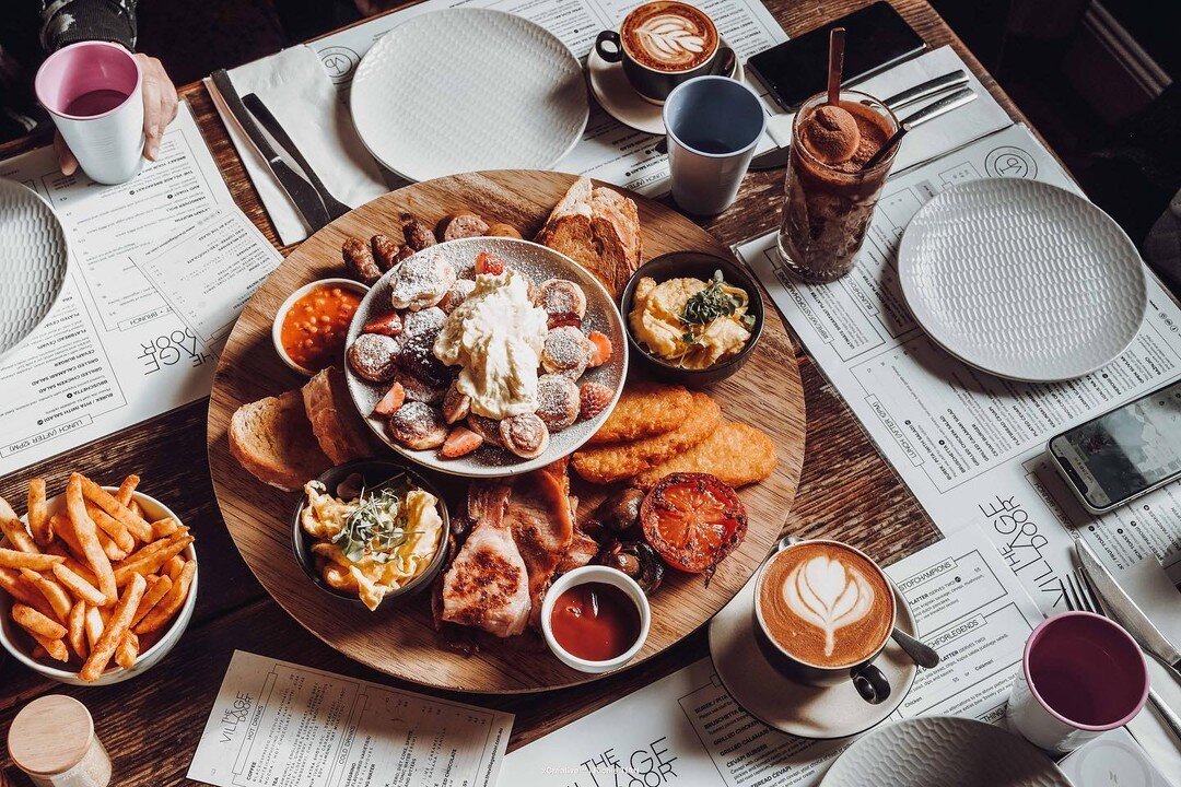 😍 Don't forget to share and tag us when you visit! We love it when you share your photos, especially when they're as great as these! Thanks for sharing @lydiayiyi
#thevillagedoorgeelong #thevillagedoor #cafegeelong #geelong #pakingtonstreet #breakfa