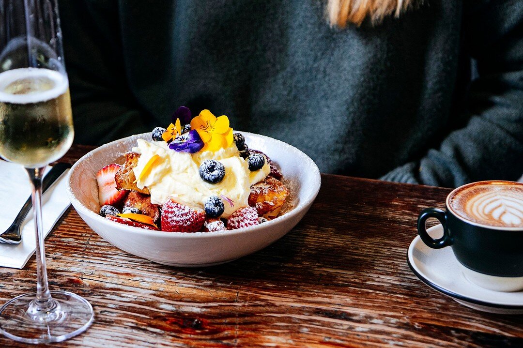 🌼 Happy first day of Spring Geelong! 🌼 Why not treat yourself to our delicious French toast to celebrate the new season? 😋 Available on our ALL DAY BREAKFAST MENU 👌 Who's hungry? See you at The Village Door Caf&eacute; Geelong 156 Pakington Stree