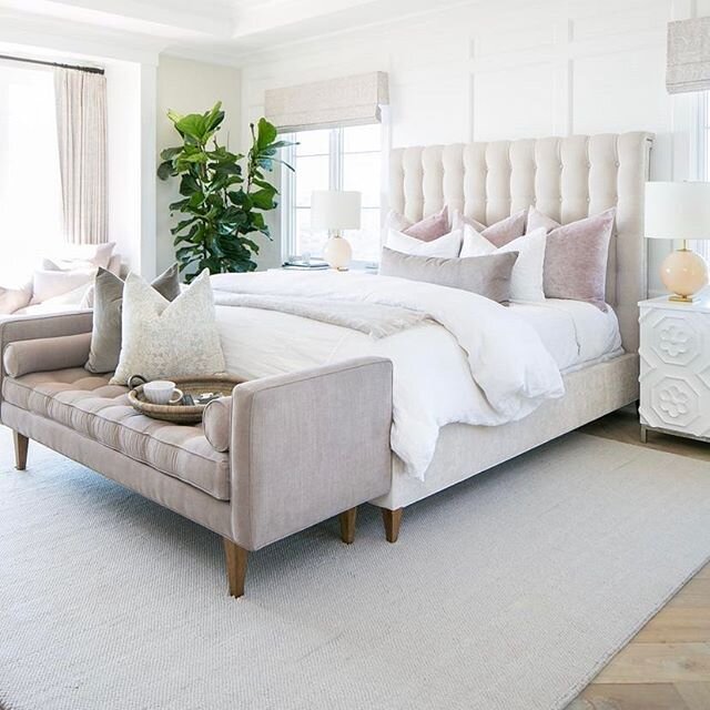 The Master Bedroom.....top three Essential rooms to be staged when selling your home
.
Inspired by @designworkshome .
.#masterbedroom #staged #stagedhomes #homestagingtips #homestagingsells #luxurylifestyle #propertystaging #propertystyling #property