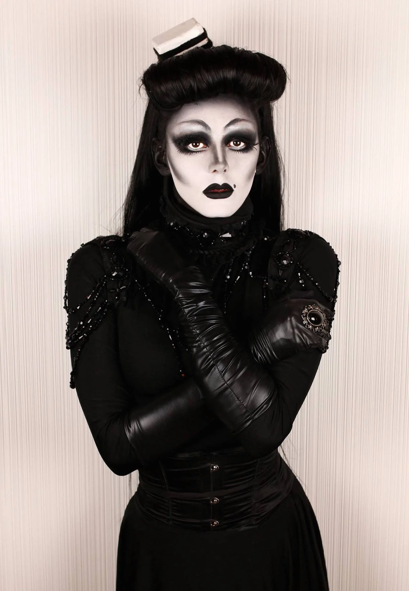 Gothika 4 - Liquorice Black by Jose Hernandez.jpg